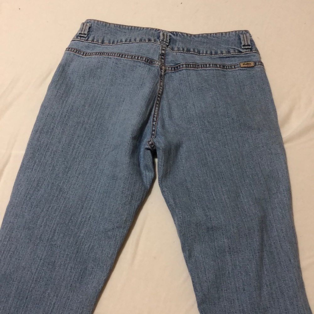 Lévis capris - Picture 7 of 12